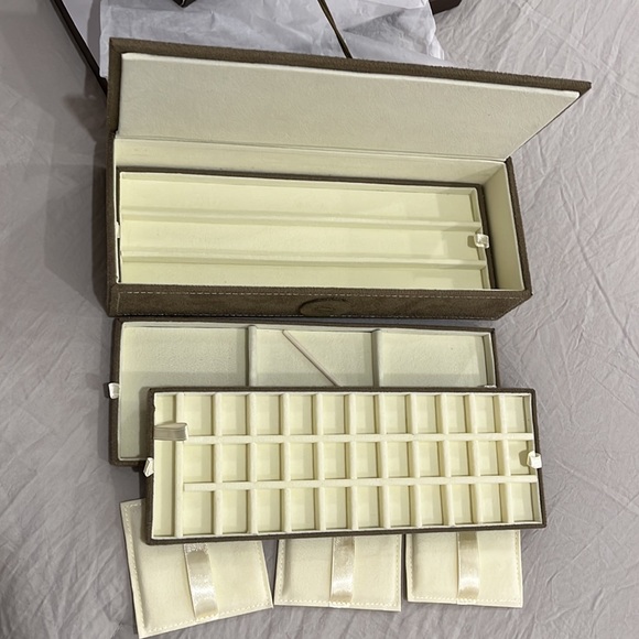 PANDORA  JEWELRY LEATHER BOX WITH 3 TRAYS - Picture 12 of 15